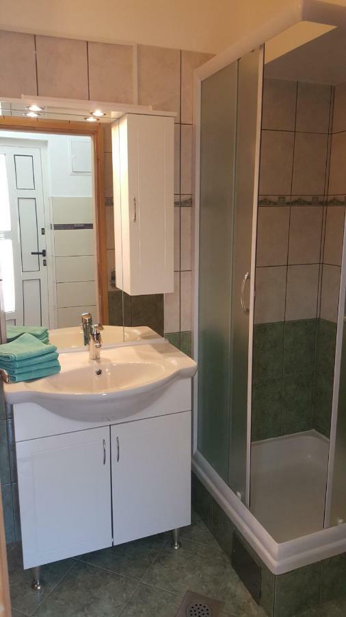 Apartmani Vesna Pinezići Extérieur photo